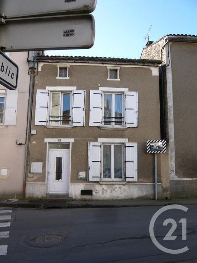 maison à vendre - 6 pièces - 120.0 m2 - CHEF BOUTONNE - 79 - POITOU-CHARENTES - Century 21 I.C.S. Immobilier