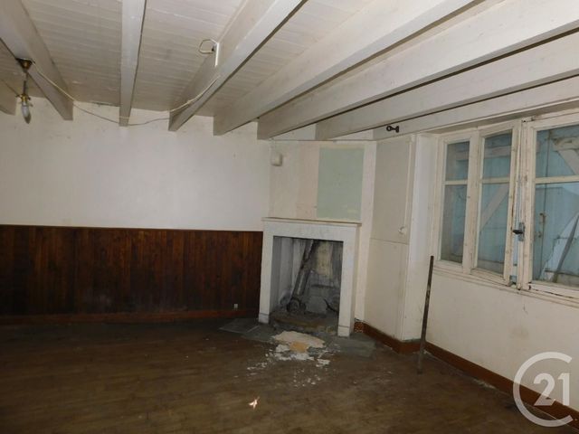Afficher la photo en grand maison à vendre - 10 pièces - 215.0 m2 - CHEF BOUTONNE - 79 - POITOU-CHARENTES - Century 21 I.C.S. Immobilier