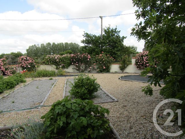 maison à vendre - 7 pièces - 174.0 m2 - PAIZAY NAUDOUIN EMBOURIE - 16 - POITOU-CHARENTES - Century 21 I.C.S. Immobilier maison à vendre - 7 pièces - 174.0 m2 - PAIZAY NAUDOUIN EMBOURIE - 16 - POITOU-CHARENTES - Century 21 I.C.S. Immobilier