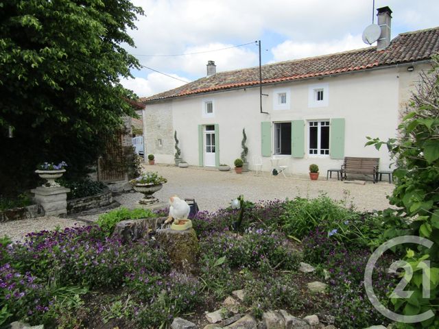 maison à vendre - 7 pièces - 174.0 m2 - PAIZAY NAUDOUIN EMBOURIE - 16 - POITOU-CHARENTES - Century 21 I.C.S. Immobilier maison à vendre - 7 pièces - 174.0 m2 - PAIZAY NAUDOUIN EMBOURIE - 16 - POITOU-CHARENTES - Century 21 I.C.S. Immobilier