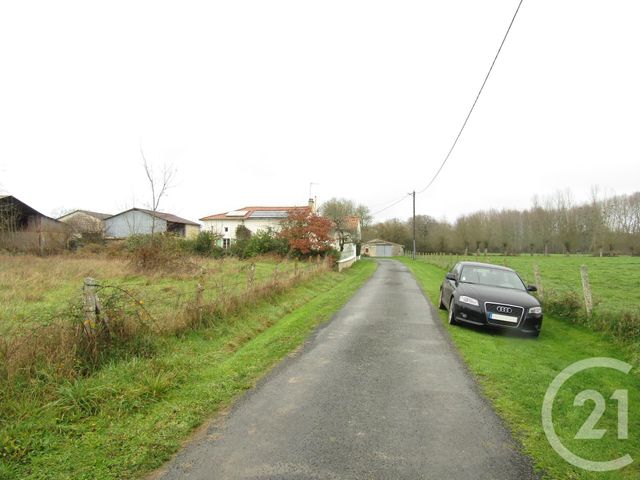 Afficher la photo en grand terrain à vendre - 2130.0 m2 - BRIEUIL SUR CHIZE - 79 - POITOU-CHARENTES - Century 21 I.C.S. Immobilier