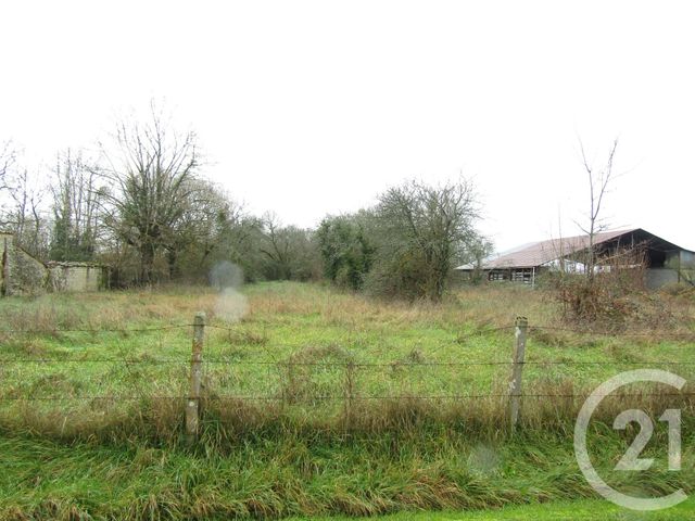 Afficher la photo en grand terrain à vendre - 2130.0 m2 - BRIEUIL SUR CHIZE - 79 - POITOU-CHARENTES - Century 21 I.C.S. Immobilier