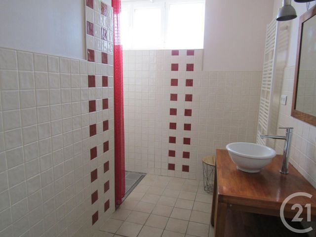 maison à louer - 5 pièces - 138.0 m2 - LUCHE SUR BRIOUX - 79 - POITOU-CHARENTES - Century 21 I.C.S. Immobilier maison à louer - 5 pièces - 138.0 m2 - LUCHE SUR BRIOUX - 79 - POITOU-CHARENTES - Century 21 I.C.S. Immobilier