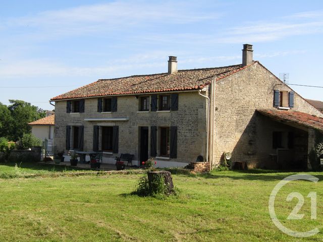 maison à vendre - 8 pièces - 206.0 m2 - TILLOU - 79 - POITOU-CHARENTES - Century 21 I.C.S. Immobilier maison à vendre - 8 pièces - 206.0 m2 - TILLOU - 79 - POITOU-CHARENTES - Century 21 I.C.S. Immobilier