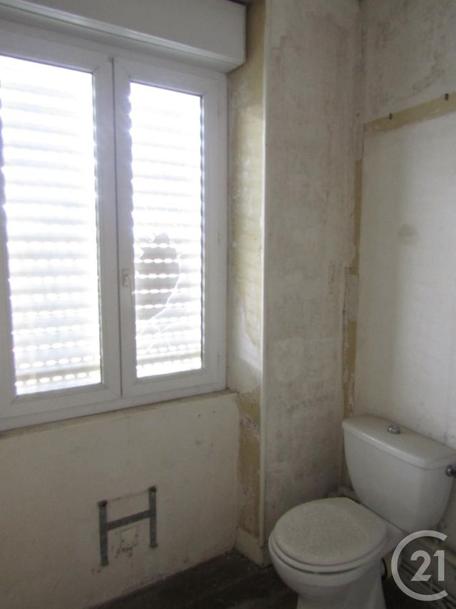 maison à vendre - 13 pièces - 205.0 m2 - LEZAY - 79 - POITOU-CHARENTES - Century 21 I.C.S. Immobilier maison à vendre - 13 pièces - 205.0 m2 - LEZAY - 79 - POITOU-CHARENTES - Century 21 I.C.S. Immobilier