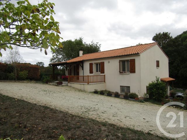 maison à vendre - 5 pièces - 132.0 m2 - CHEF BOUTONNE - 79 - POITOU-CHARENTES - Century 21 I.C.S. Immobilier