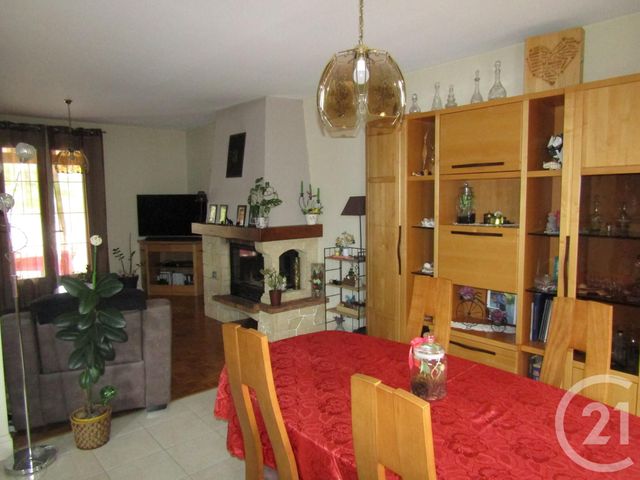 maison à vendre - 5 pièces - 132.0 m2 - CHEF BOUTONNE - 79 - POITOU-CHARENTES - Century 21 I.C.S. Immobilier