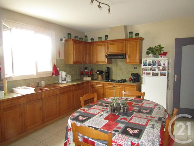 maison à vendre - 5 pièces - 132.0 m2 - CHEF BOUTONNE - 79 - POITOU-CHARENTES - Century 21 I.C.S. Immobilier