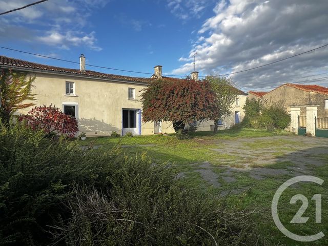 maison à vendre - 5 pièces - 146.29 m2 - VILLEMAIN - 79 - POITOU-CHARENTES - Century 21 I.C.S. Immobilier