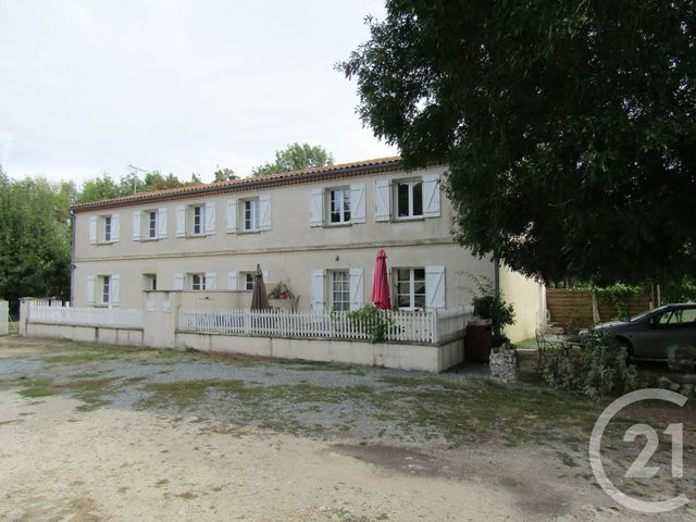 maison à vendre - 11 pièces - 217.0 m2 - NERE - 17 - POITOU-CHARENTES - Century 21 I.C.S. Immobilier