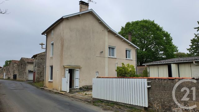 maison à vendre - 5 pièces - 99.0 m2 - LOUBIGNE - 79 - POITOU-CHARENTES - Century 21 I.C.S. Immobilier