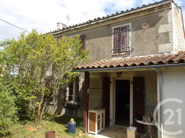 maison à vendre - 6 pièces - 113.16 m2 - LA BATAILLE - 79 - POITOU-CHARENTES - Century 21 I.C.S. Immobilier