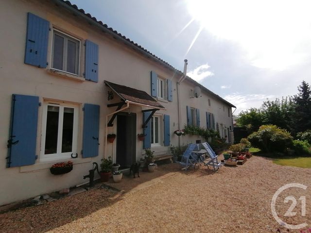maison - PIOUSSAY - 79
