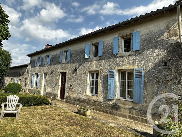 maison à vendre - 7 pièces - 193.98 m2 - ST GENARD - 79 - POITOU-CHARENTES - Century 21 I.C.S. Immobilier