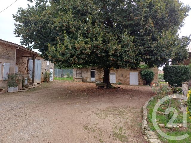 maison à vendre - 4 pièces - 195.22 m2 - ALLOINAY - 79 - POITOU-CHARENTES - Century 21 I.C.S. Immobilier