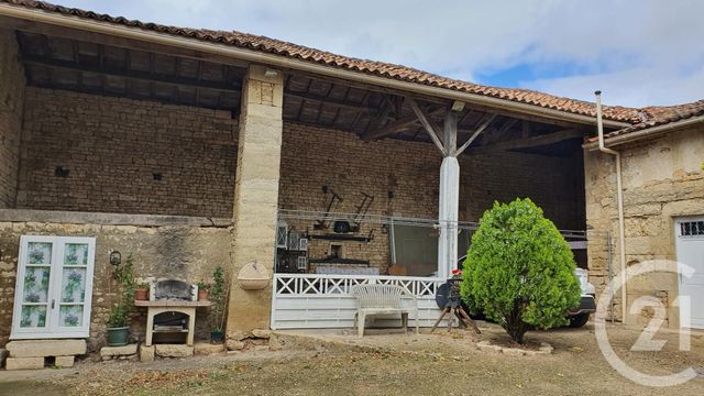 maison à vendre - 4 pièces - 195.22 m2 - ALLOINAY - 79 - POITOU-CHARENTES - Century 21 I.C.S. Immobilier