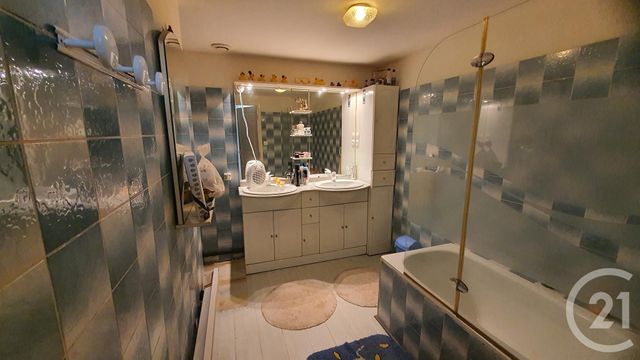 Afficher la photo en grand maison à vendre - 4 pièces - 195.22 m2 - ALLOINAY - 79 - POITOU-CHARENTES - Century 21 I.C.S. Immobilier