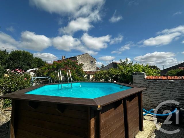 maison à vendre - 5 pièces - 150.66 m2 - AUBIGNE - 79 - POITOU-CHARENTES - Century 21 I.C.S. Immobilier