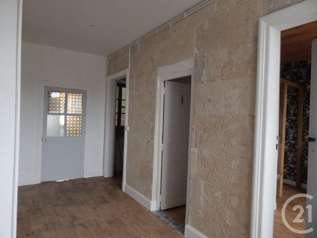 Afficher la photo en grand maison à vendre - 7 pièces - 161.0 m2 - CHEF BOUTONNE - 79 - POITOU-CHARENTES - Century 21 I.C.S. Immobilier