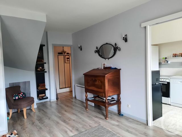 maison à vendre - 6 pièces - 109.2 m2 - CHEF BOUTONNE - 79 - POITOU-CHARENTES - Century 21 I.C.S. Immobilier