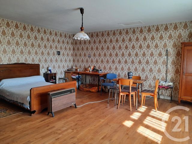 maison à vendre - 6 pièces - 156.92 m2 - MELLERAN - 79 - POITOU-CHARENTES - Century 21 I.C.S. Immobilier