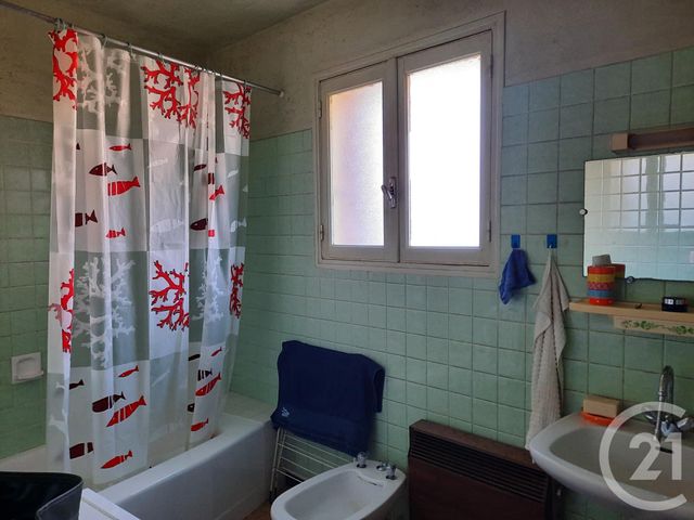 maison à vendre - 6 pièces - 156.92 m2 - MELLERAN - 79 - POITOU-CHARENTES - Century 21 I.C.S. Immobilier