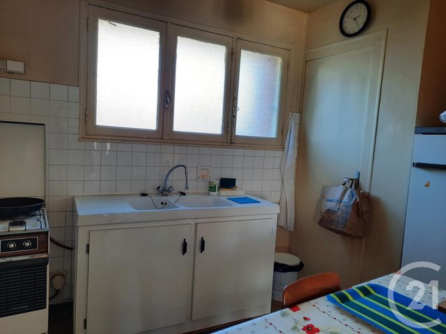 maison à vendre - 6 pièces - 156.92 m2 - MELLERAN - 79 - POITOU-CHARENTES - Century 21 I.C.S. Immobilier