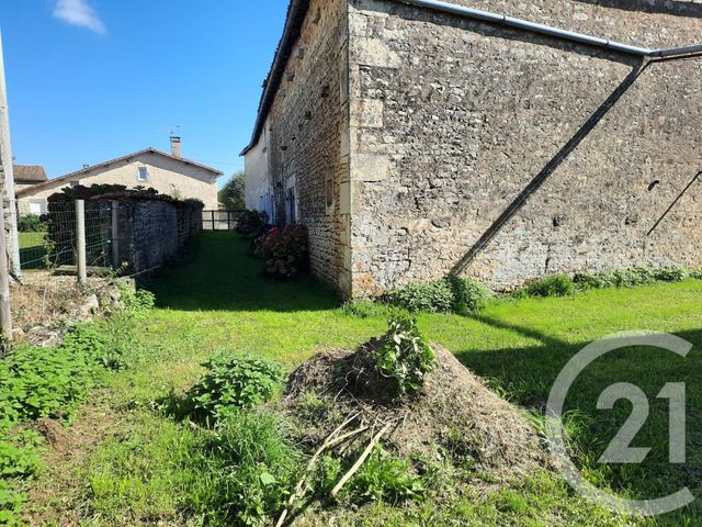 maison à vendre - 6 pièces - 156.92 m2 - MELLERAN - 79 - POITOU-CHARENTES - Century 21 I.C.S. Immobilier