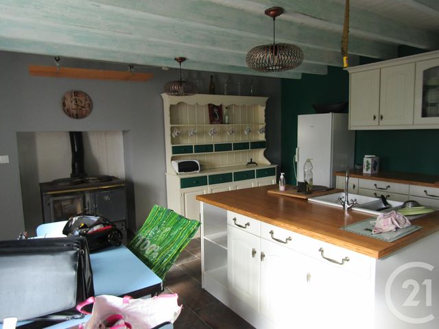 Afficher la photo en grand maison à vendre - 6 pièces - 199.0 m2 - TILLOU - 79 - POITOU-CHARENTES - Century 21 I.C.S. Immobilier