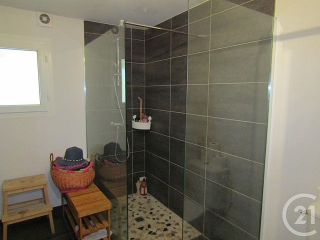 Afficher la photo en grand maison à vendre - 6 pièces - 199.0 m2 - TILLOU - 79 - POITOU-CHARENTES - Century 21 I.C.S. Immobilier