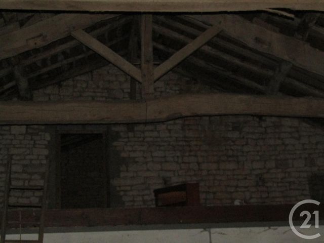 maison à vendre - 5 pièces - 108.0 m2 - PIOUSSAY - 79 - POITOU-CHARENTES - Century 21 I.C.S. Immobilier