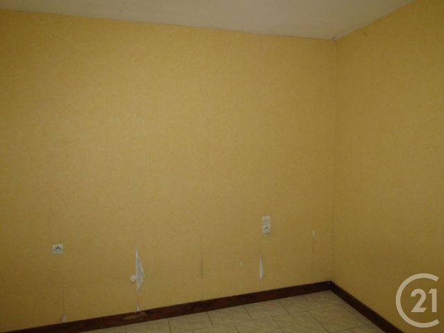 maison à vendre - 5 pièces - 108.0 m2 - PIOUSSAY - 79 - POITOU-CHARENTES - Century 21 I.C.S. Immobilier