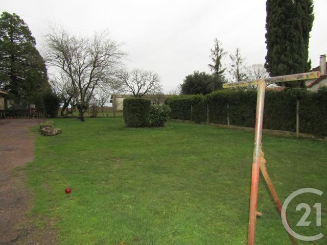 maison à vendre - 5 pièces - 108.0 m2 - PIOUSSAY - 79 - POITOU-CHARENTES - Century 21 I.C.S. Immobilier