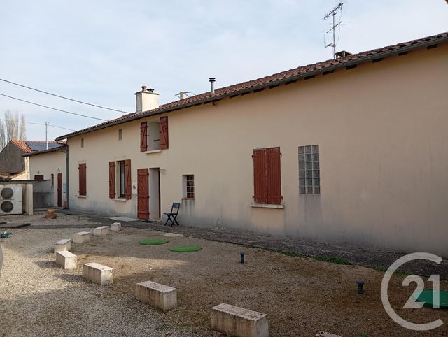 maison à vendre - 7 pièces - 238.51 m2 - LOUBILLE - 79 - POITOU-CHARENTES - Century 21 I.C.S. Immobilier