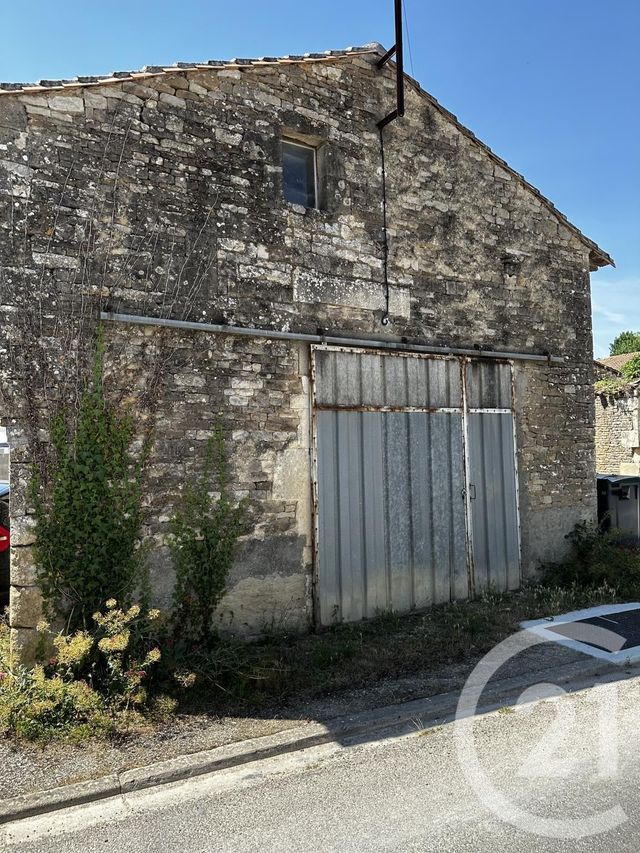 maison à vendre - 5 pièces - 93.91 m2 - PAIZAY NAUDOUIN EMBOURIE - 16 - POITOU-CHARENTES - Century 21 I.C.S. Immobilier