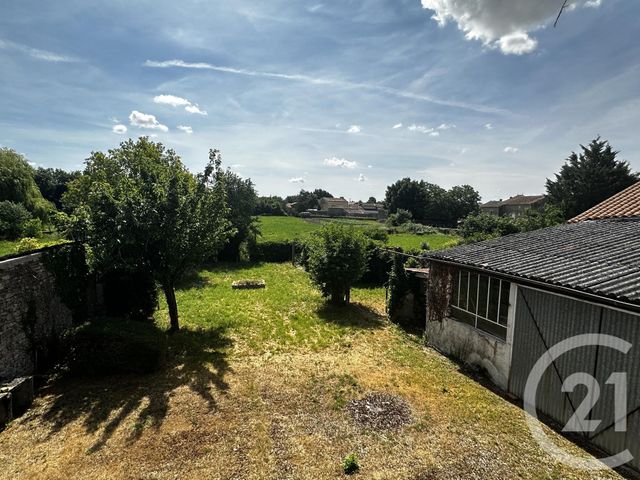 maison à vendre - 4 pièces - 82.0 m2 - PAIZAY NAUDOUIN EMBOURIE - 16 - POITOU-CHARENTES - Century 21 I.C.S. Immobilier