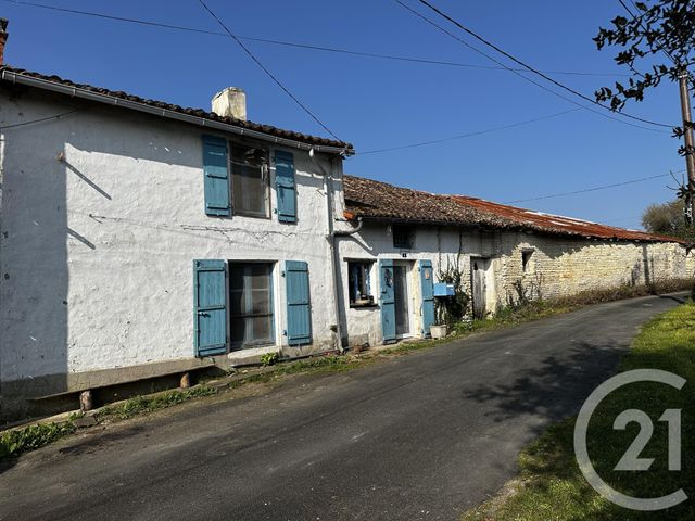 maison à vendre - 4 pièces - 91.74 m2 - LOUBILLE - 79 - POITOU-CHARENTES - Century 21 I.C.S. Immobilier