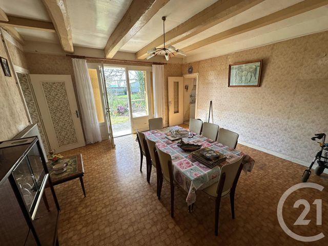 maison à vendre - 4 pièces - 151.13 m2 - FONTENILLE ST MARTIN ENTRAIGUES - 79 - POITOU-CHARENTES - Century 21 I.C.S. Immobilier