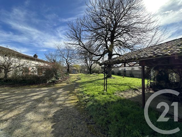 maison à vendre - 4 pièces - 151.13 m2 - FONTENILLE ST MARTIN ENTRAIGUES - 79 - POITOU-CHARENTES - Century 21 I.C.S. Immobilier