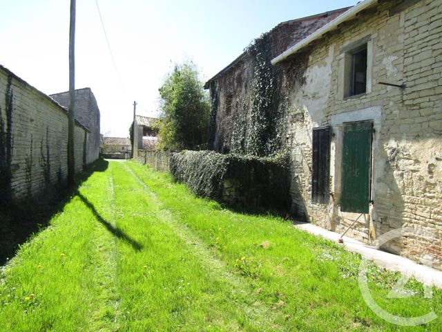 maison à vendre - 4 pièces - 160.0 m2 - ENSIGNE - 79 - POITOU-CHARENTES - Century 21 I.C.S. Immobilier