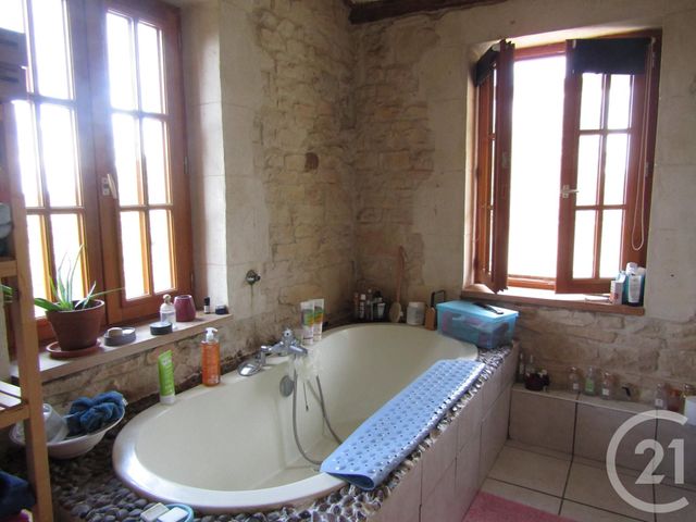 Afficher la photo en grand maison à vendre - 6 pièces - 345.48 m2 - PERS - 79 - POITOU-CHARENTES - Century 21 I.C.S. Immobilier