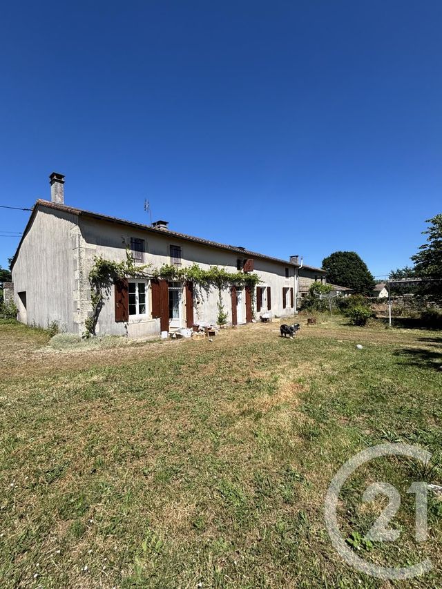 Afficher la photo en grand maison à vendre - 7 pièces - 150.0 m2 - PAIZAY NAUDOUIN EMBOURIE - 16 - POITOU-CHARENTES - Century 21 I.C.S. Immobilier