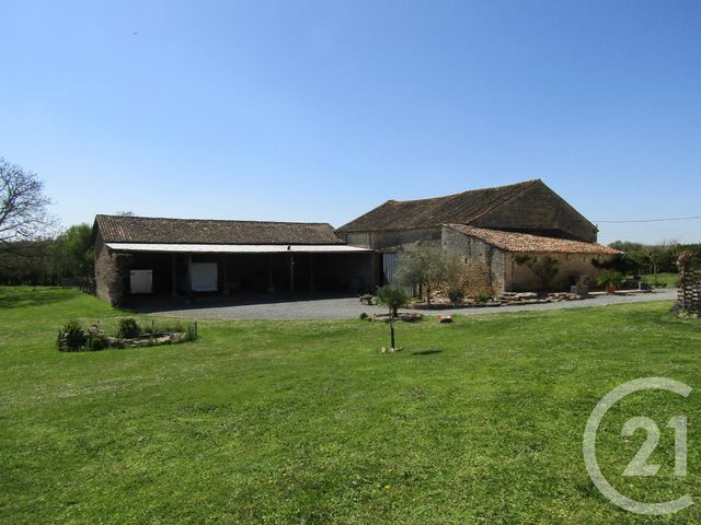maison à vendre - 6 pièces - 240.0 m2 - LUCHE SUR BRIOUX - 79 - POITOU-CHARENTES - Century 21 I.C.S. Immobilier