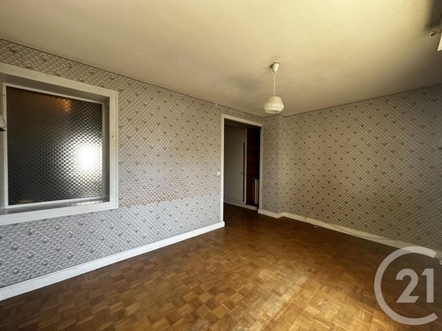 Afficher la photo en grand maison à vendre - 4 pièces - 138.65 m2 - CHEF BOUTONNE - 79 - POITOU-CHARENTES - Century 21 I.C.S. Immobilier