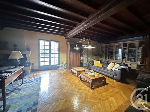 Afficher la photo en grand maison à vendre - 6 pièces - 210.47 m2 - CHEF BOUTONNE - 79 - POITOU-CHARENTES - Century 21 I.C.S. Immobilier