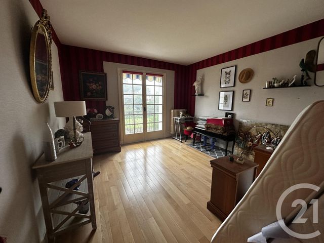 Afficher la photo en grand maison à vendre - 6 pièces - 210.47 m2 - CHEF BOUTONNE - 79 - POITOU-CHARENTES - Century 21 I.C.S. Immobilier