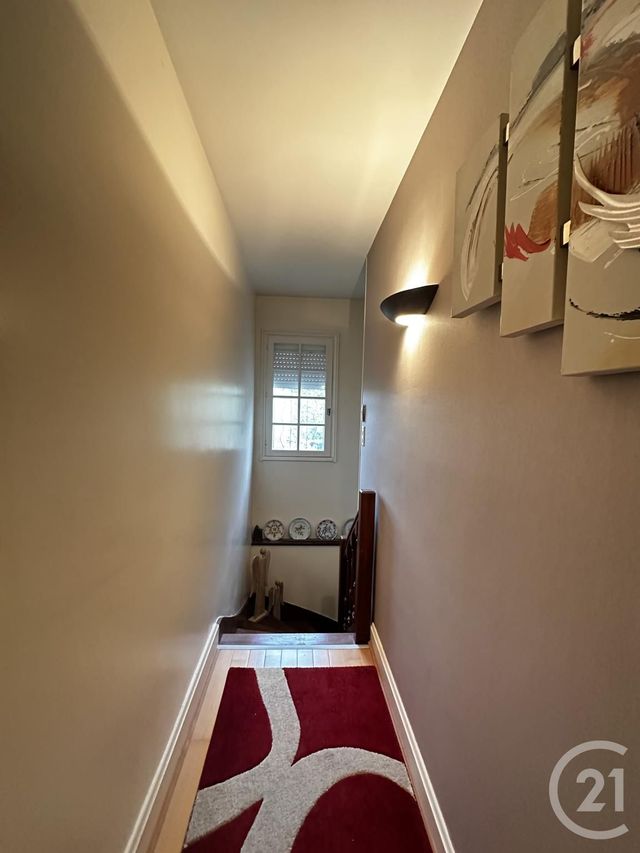 Afficher la photo en grand maison à vendre - 6 pièces - 210.47 m2 - CHEF BOUTONNE - 79 - POITOU-CHARENTES - Century 21 I.C.S. Immobilier