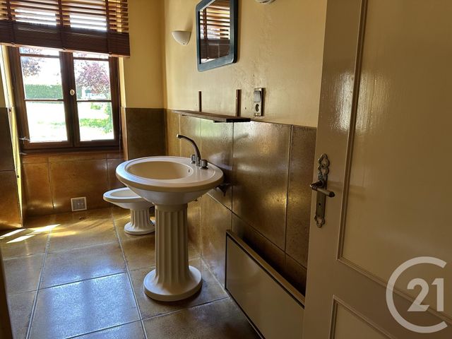 maison à vendre - 8 pièces - 205.7 m2 - SAUZE VAUSSAIS - 79 - POITOU-CHARENTES - Century 21 I.C.S. Immobilier