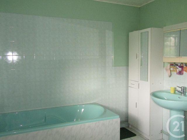 maison à vendre - 5 pièces - 138.0 m2 - LOUBIGNE - 79 - POITOU-CHARENTES - Century 21 I.C.S. Immobilier