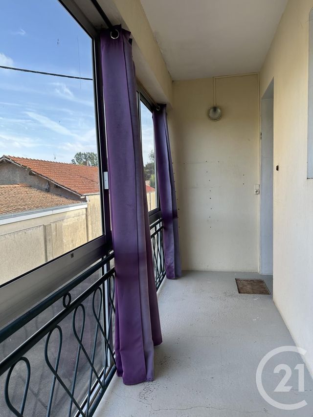 maison à vendre - 6 pièces - 107.07 m2 - CHEF BOUTONNE - 79 - POITOU-CHARENTES - Century 21 I.C.S. Immobilier